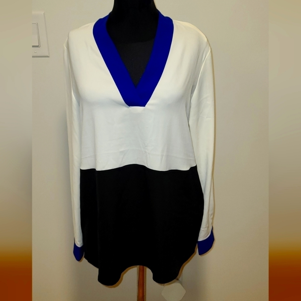 NWT Calvin Klein colorblock V-neck blouse S